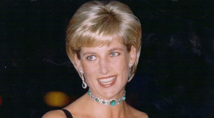 Con escote y esmeraldas... Así fue el último cumpleaños de Diana, que hoy celebraría sus 60 años