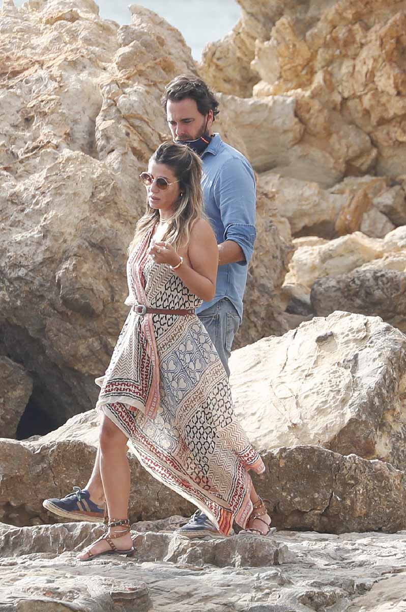 Elena Tablada y Javier Ungría, de vacaciones en Ibiza
