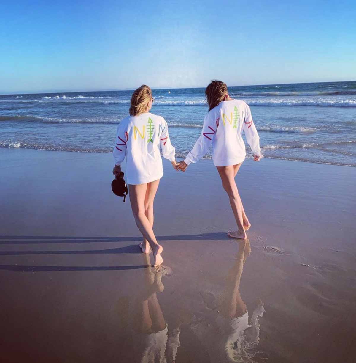 Días de sol y playa para Paz Padilla y su hija Anna Ferrer: todas las fotos de su escapada a Cádiz