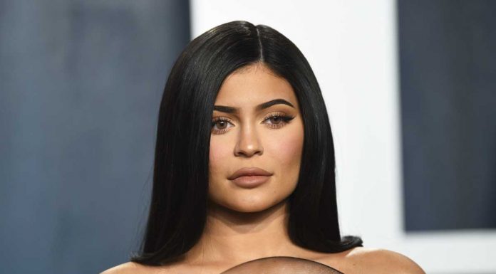 Kylie Jenner confirma que está esperando su segundo hijo junto a Travis Scott