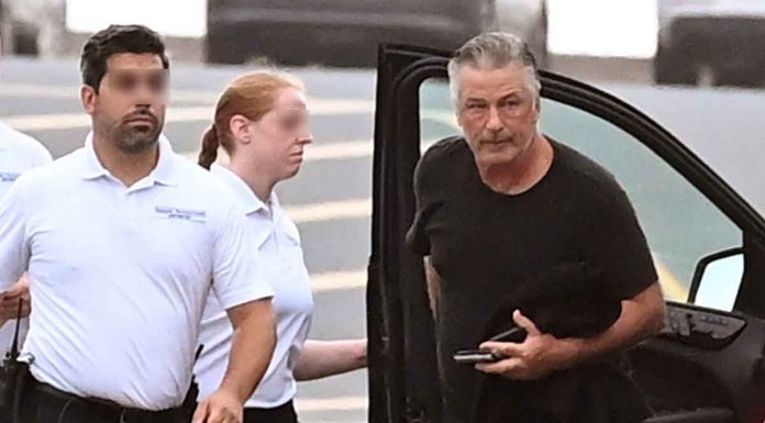 Tragedia: Alec Baldwin mata a una compañera en pleno rodaje