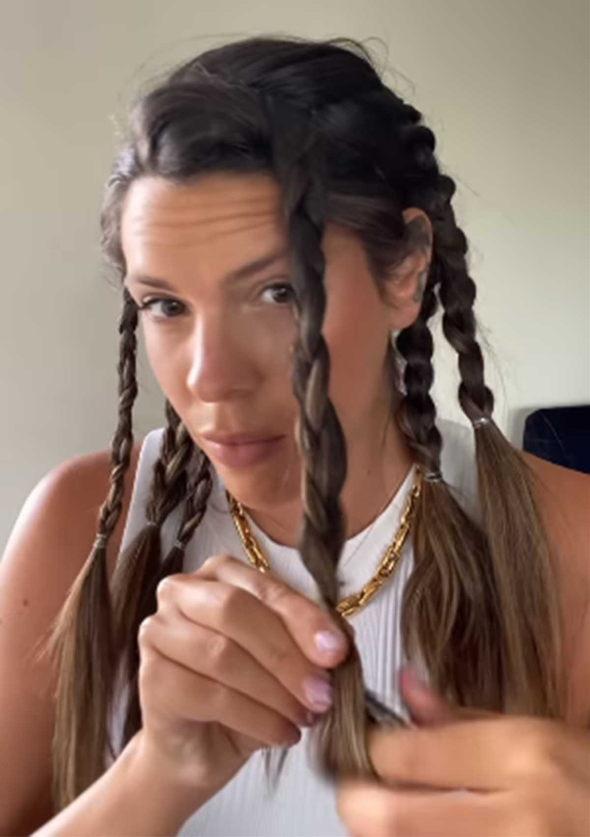 El exitoso experimento de Laura Matamoros para conseguir unas ondas diferentes en su pelo