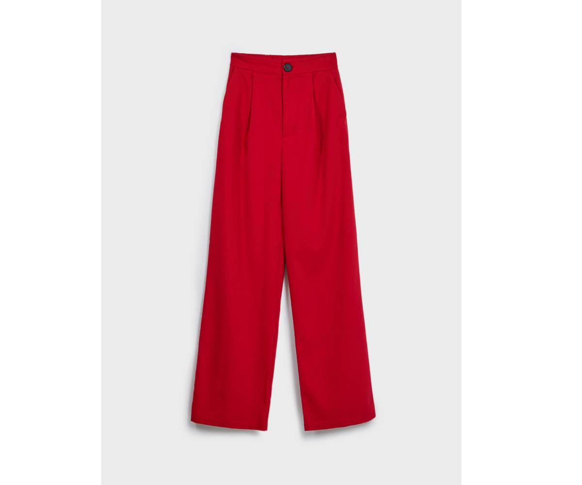Amelia Bono pantalón rojo