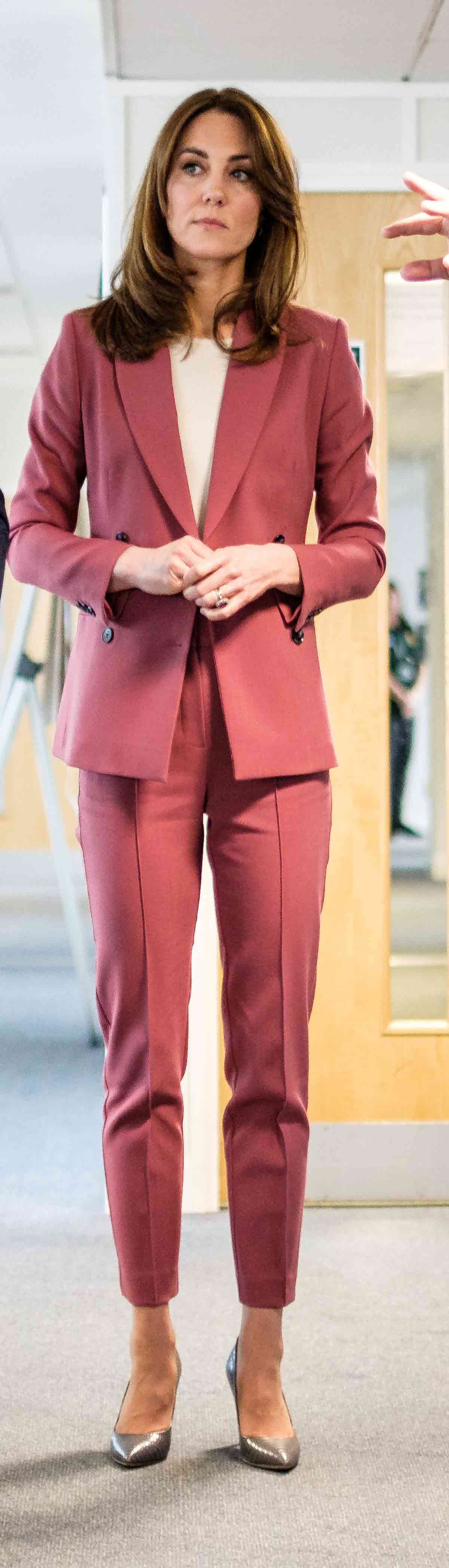 Kate Middleton traje sastre