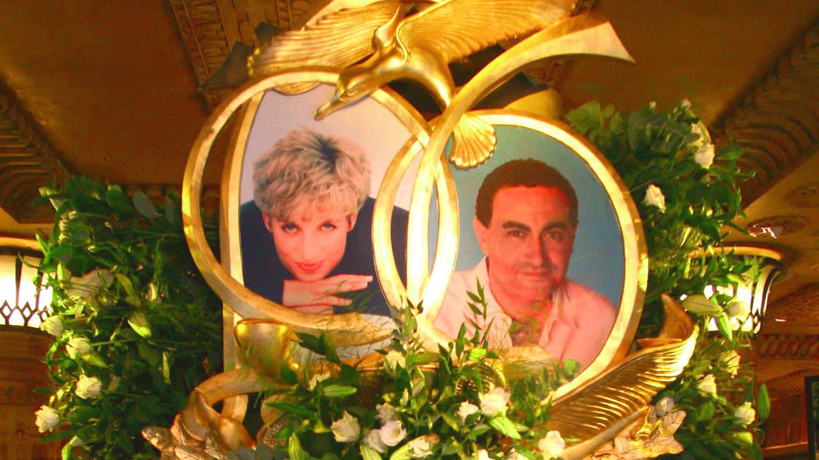 Diana de Gales y Dodi Al Fayed