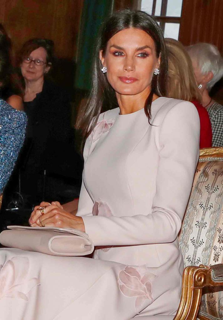 Los 10 superalimentos que la reina Letizia incluye en su dieta para cuidar su piel