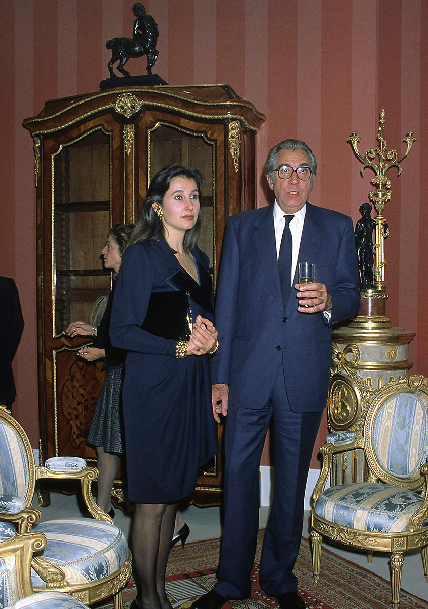 CARMEN MARTINEZ BORDIU Y SU MARIDO JEAN MARIE ROSSI EN UN ACTO PUBLICO EN LA DECADA DE 1980