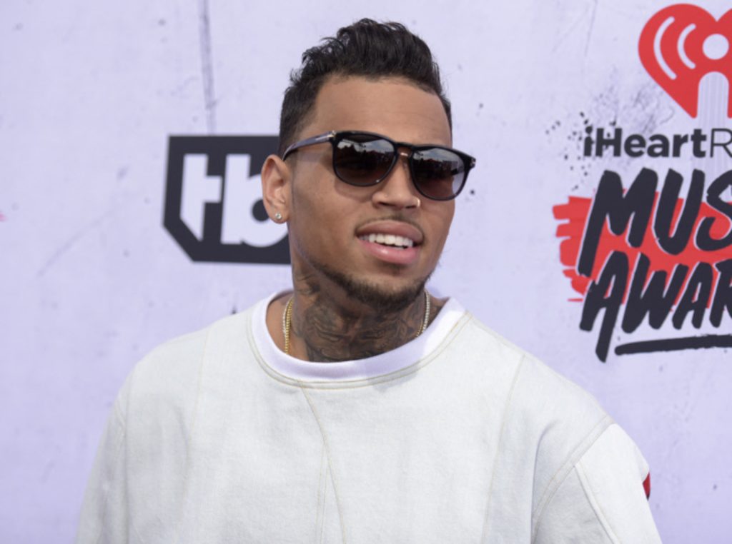 Chris Brown, acusado de drogar y violar a una mujer