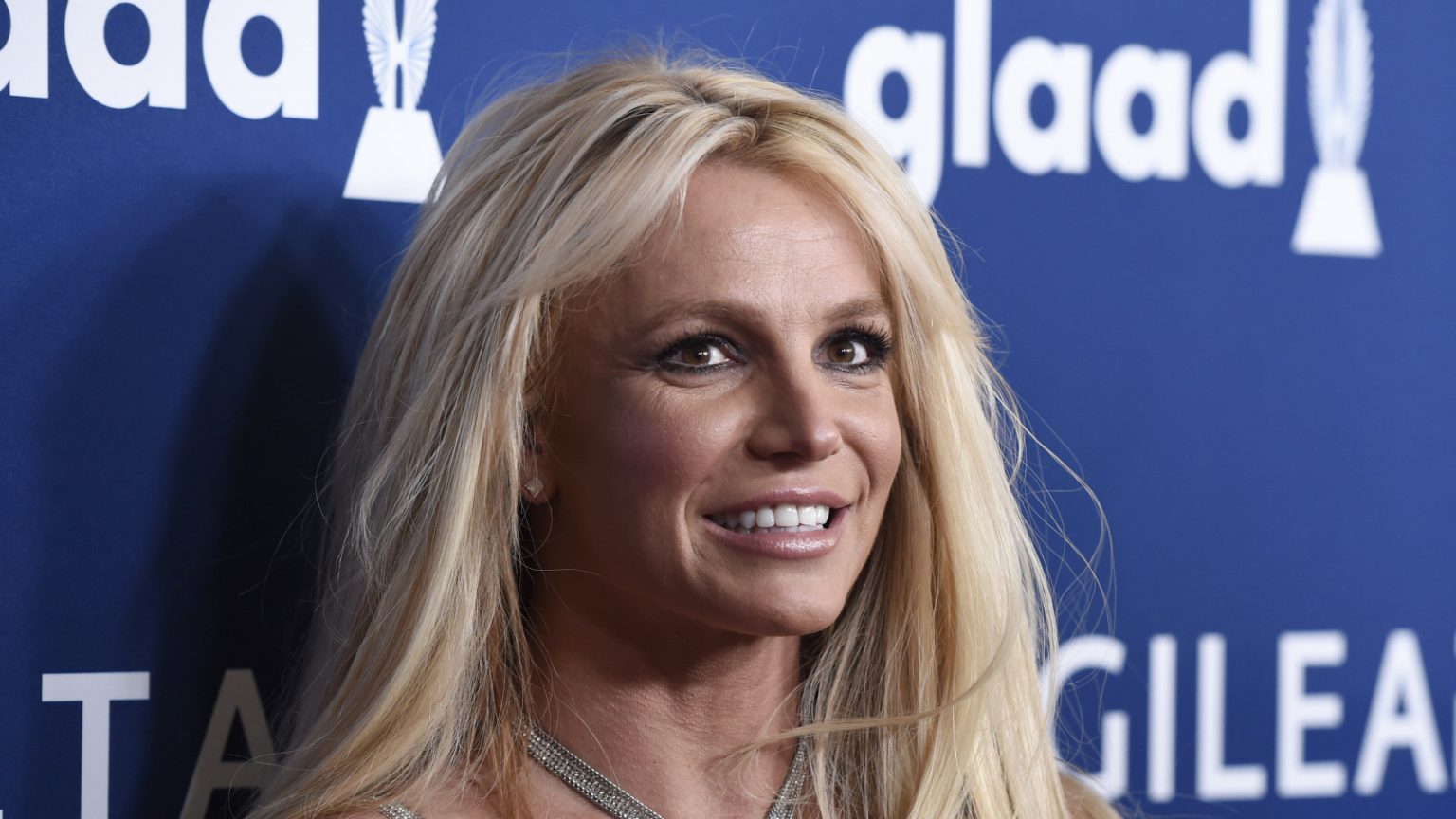 El padre de Britney Spears espió la habitación de la cantante