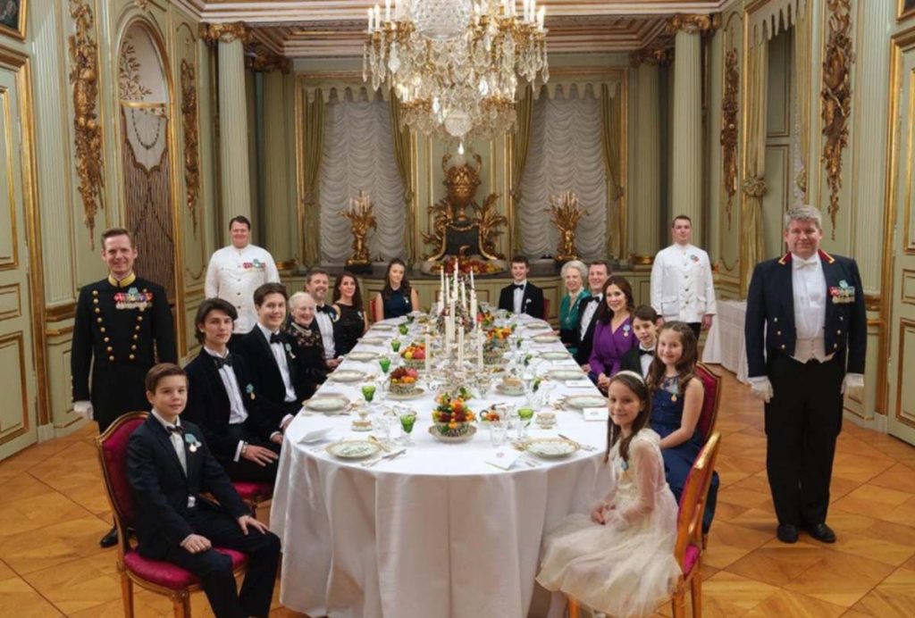 La reina Margarita de Dinamarca, sorprendida con una cena secreta por su Jubileo de Oro