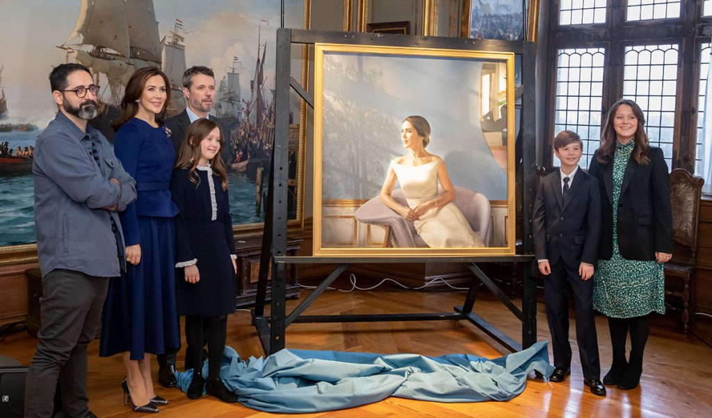 El nuevo retrato de Mary de Dinamarca firmado por un pintor español