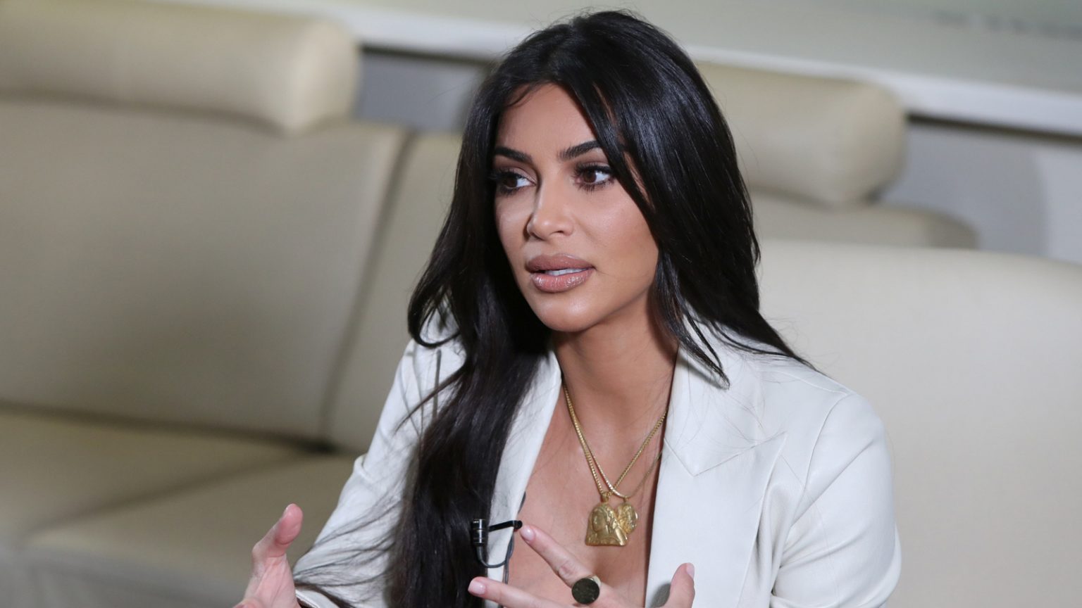 Kim Kardashian dejó a Kanye West "para ser feliz"