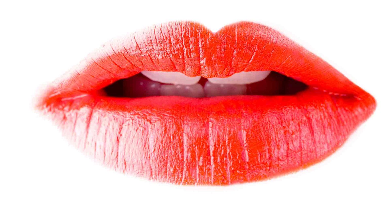Las 5 claves para tener los labios perfectos y que te dure más el labial