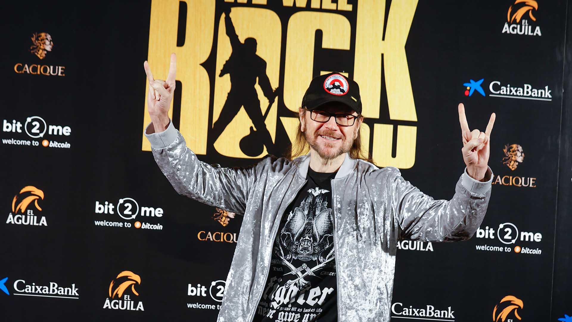 Actor Santiago Segura at photocall for premiere musical We Will Rock You in Madrid on Wednesday, 24 November 2021.