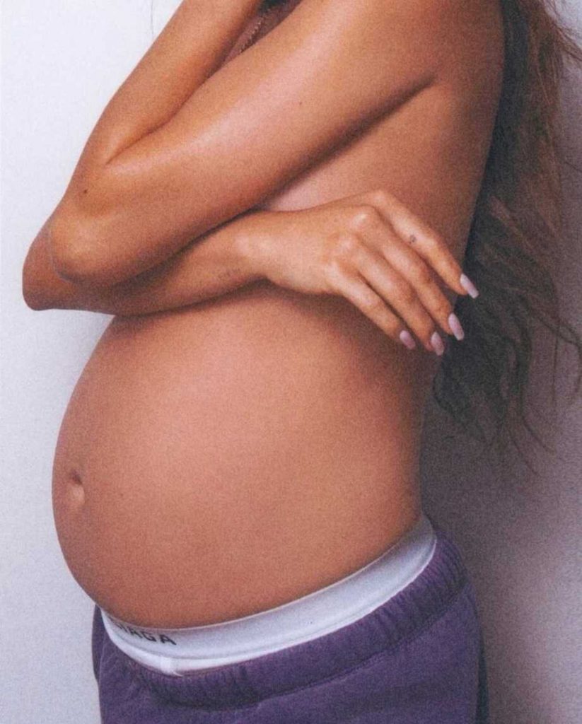 Shay Mitchell está embarazada de su segundo bebé con Matte Babel