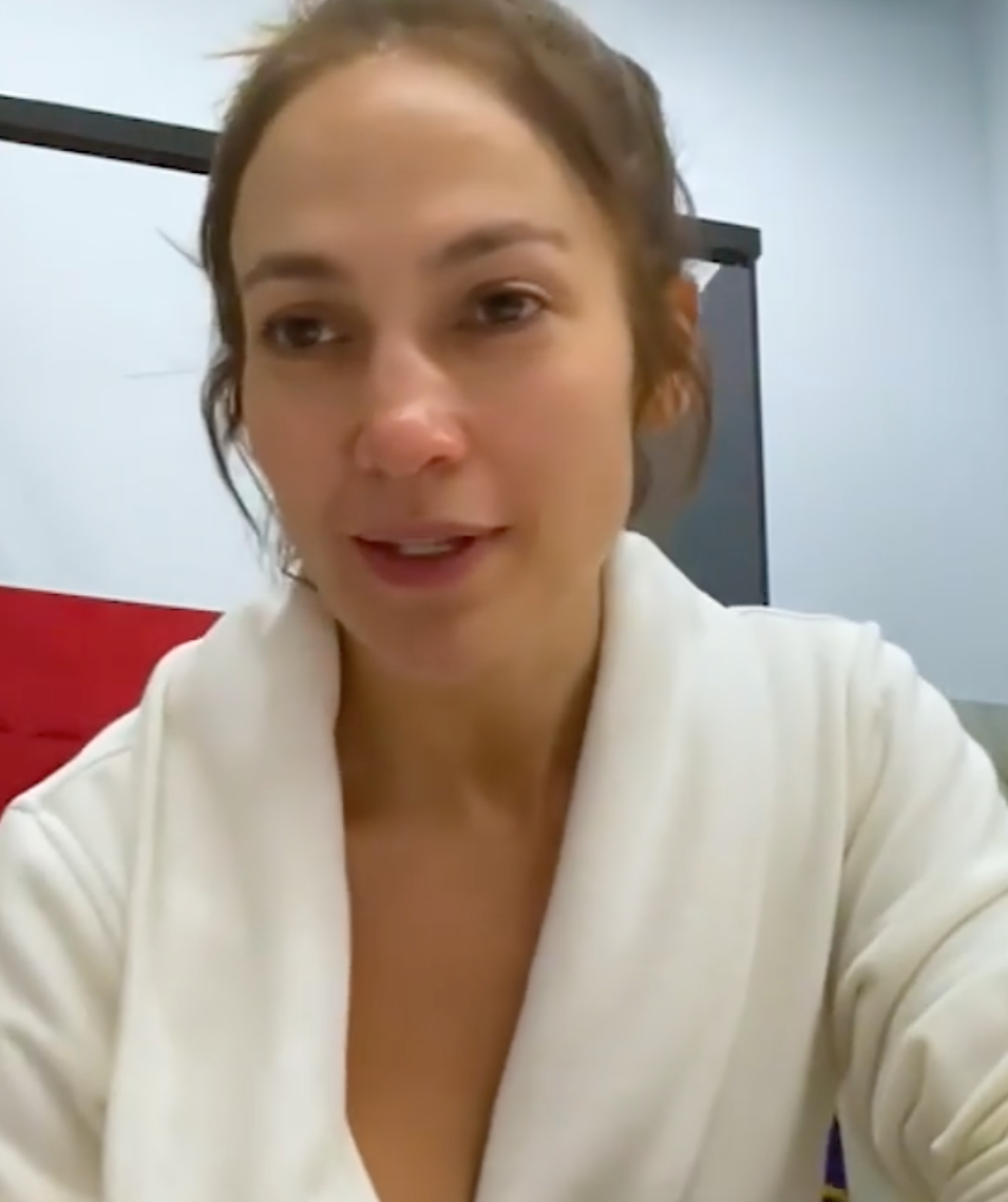 Jennifer López sin maquillaje