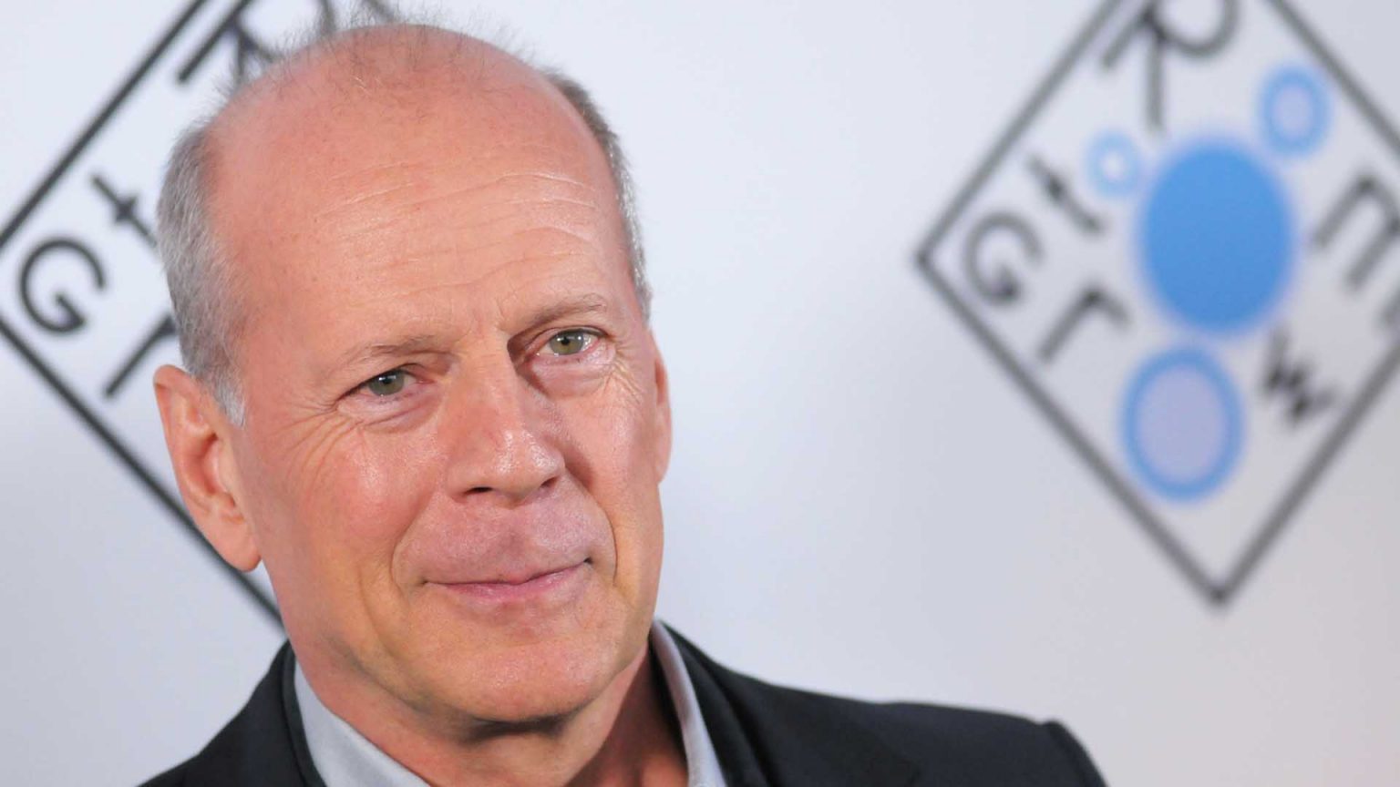 Bruce Willis puede detectar mejor la mentira por la afasia que padece, según un estudio