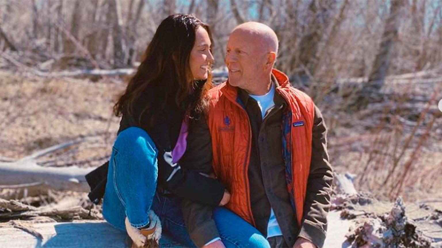 Primeras imágenes de Bruce Willis: feliz en familia tras saber que sufre afasia