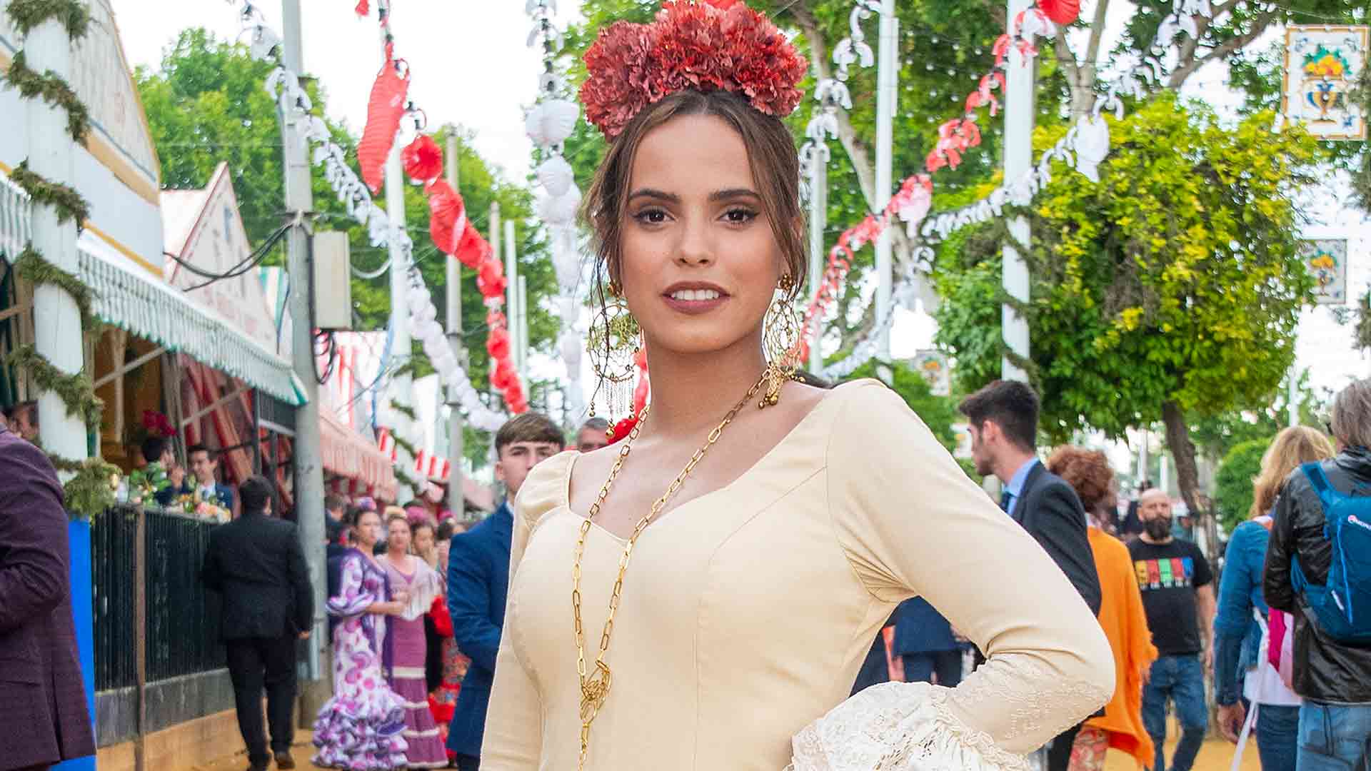 Feria de Abril Sevilla 2022: ¿Cómo se llevan los trajes de flamenca este  año?