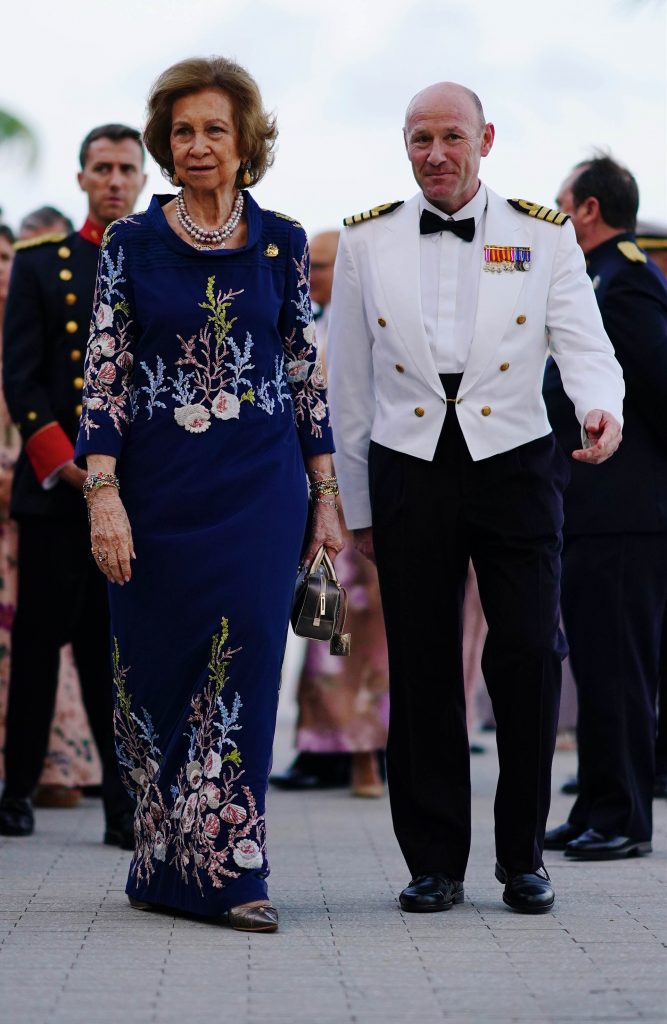La Reina Sofía, espectacular en Miami, antes de su esperado reencuentro con el Rey Juan Carlos