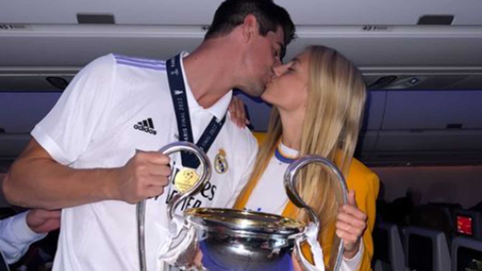 Las WAGs del Real Madrid celebran la Champions