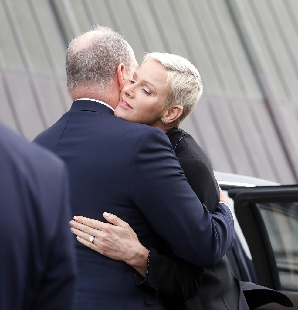 El significativo beso de Charlène y Alberto de Mónaco durante su especial viaje a Noruega