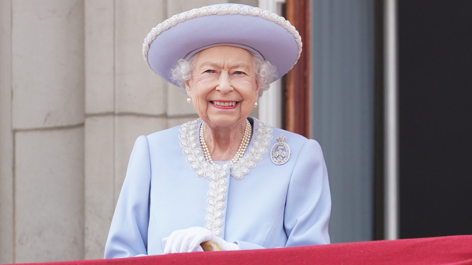 Se desvela la causa y la hora de la muerte de la reina Isabel II
