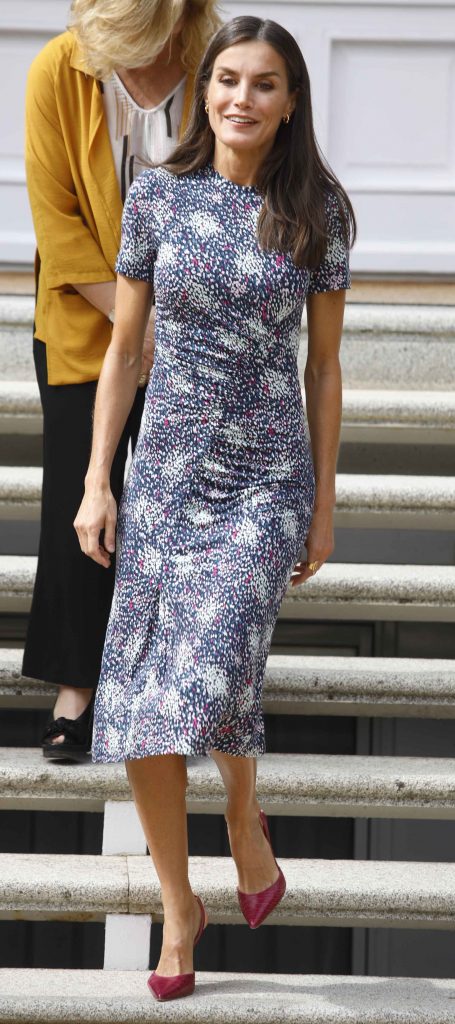 La Reina Letizia saca uno de sus vestidos más bonitos en plena ola de calor