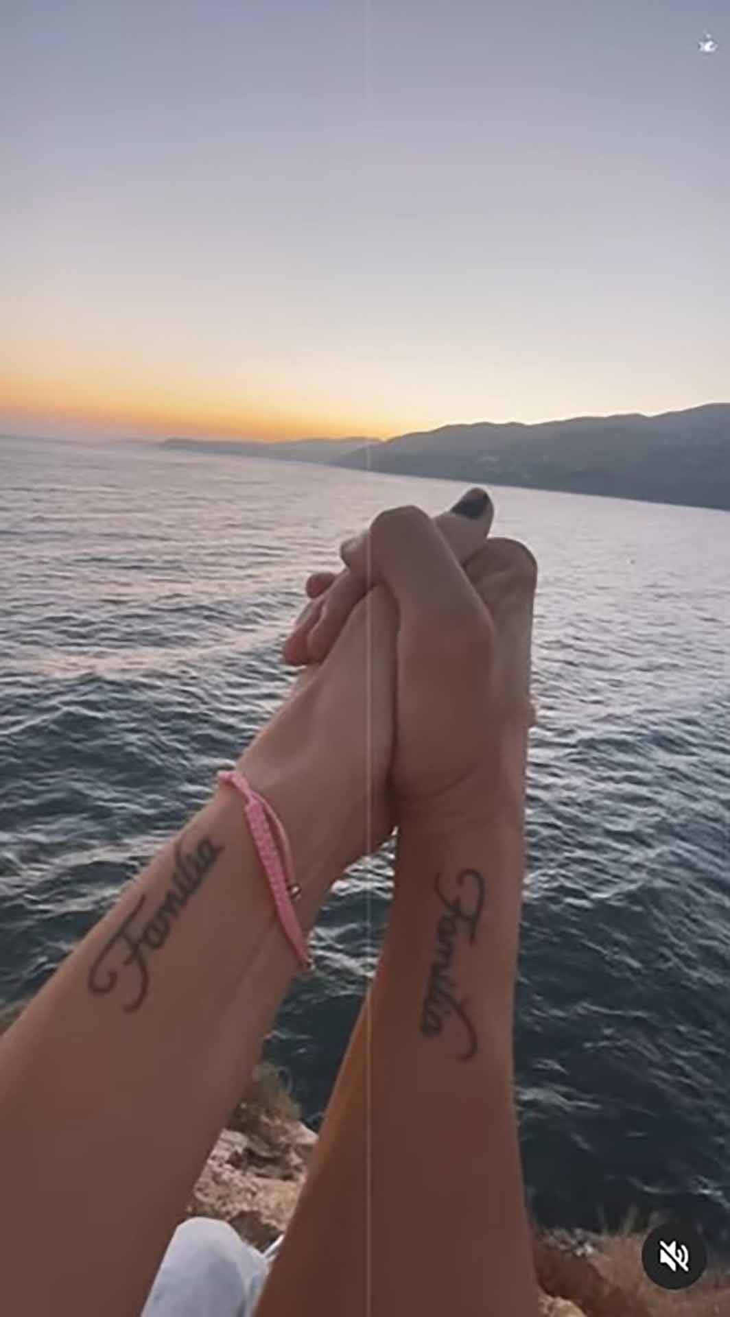 Rosa López se hace un tatuaje por amor a su novio, Iñaki García