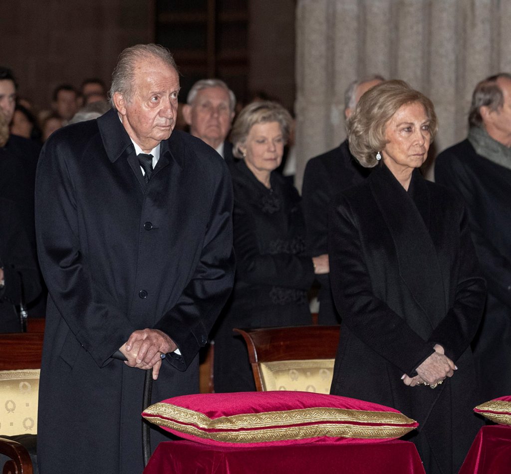 El protocolo que seguirán los Reyes Juan Carlos y Sofía en el funeral de Isabel II