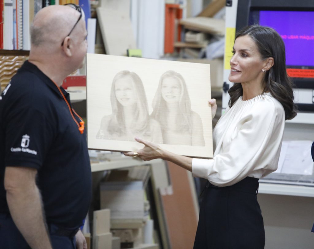 El sentimental regalo que ha sorprendido a la Reina Letizia en Albacete