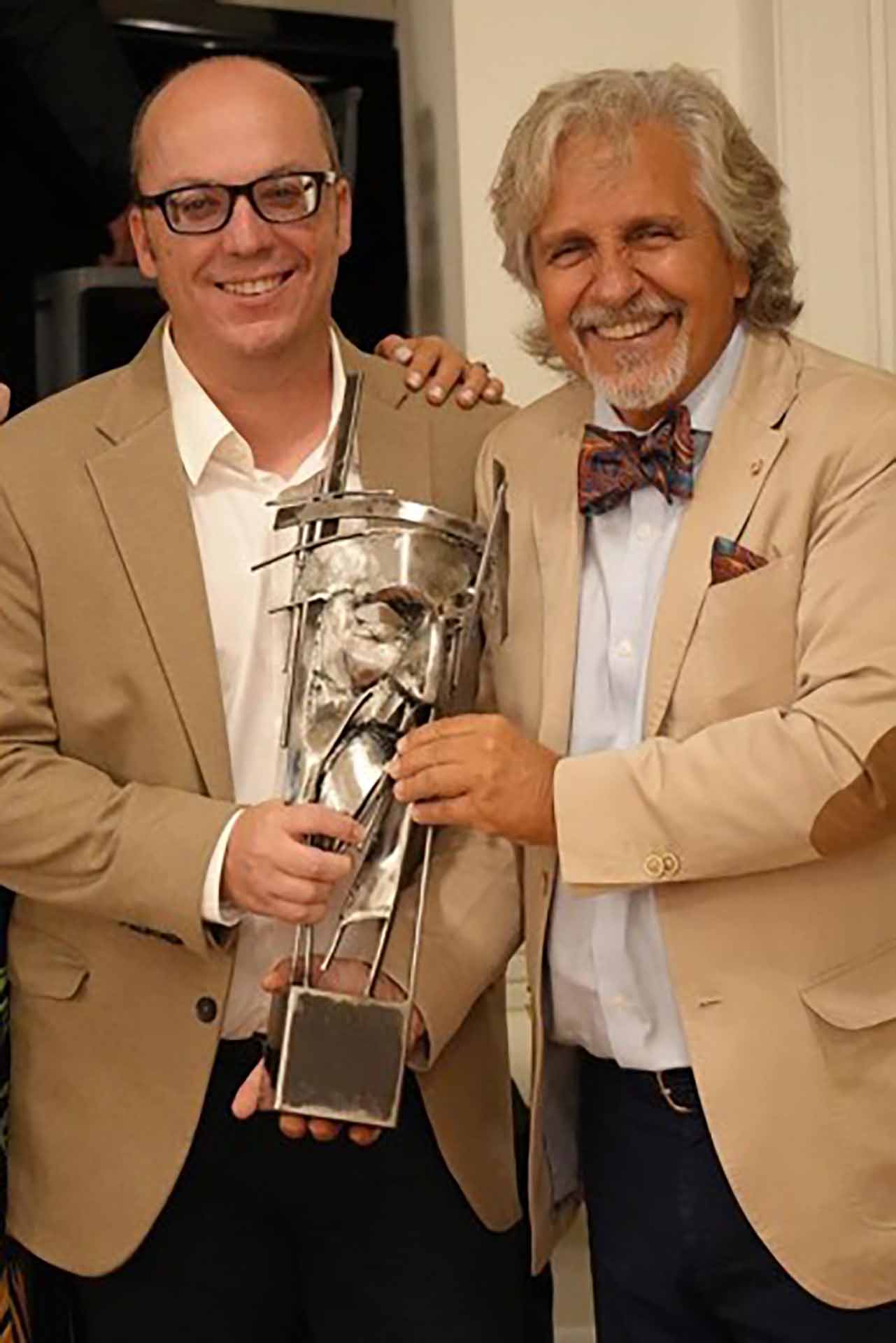 'La casa de papel', galardonada por su música: Manel Santisteban e Iván Martínez, ganadores del premio Camille