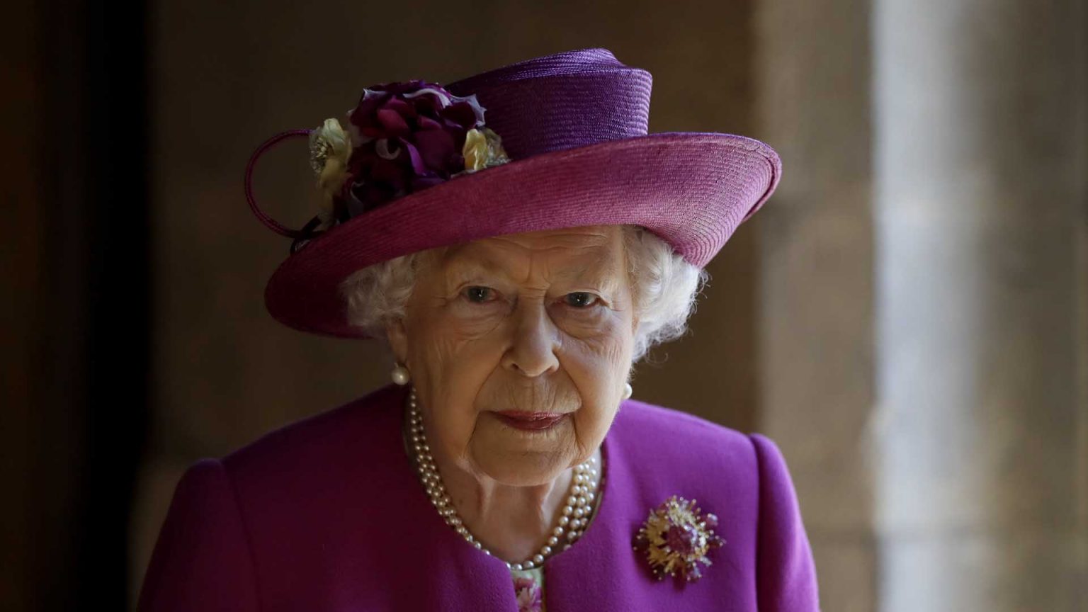 La razón por la que se guardan dos minutos de silencio por la muerte de la reina Isabel II (y no uno)