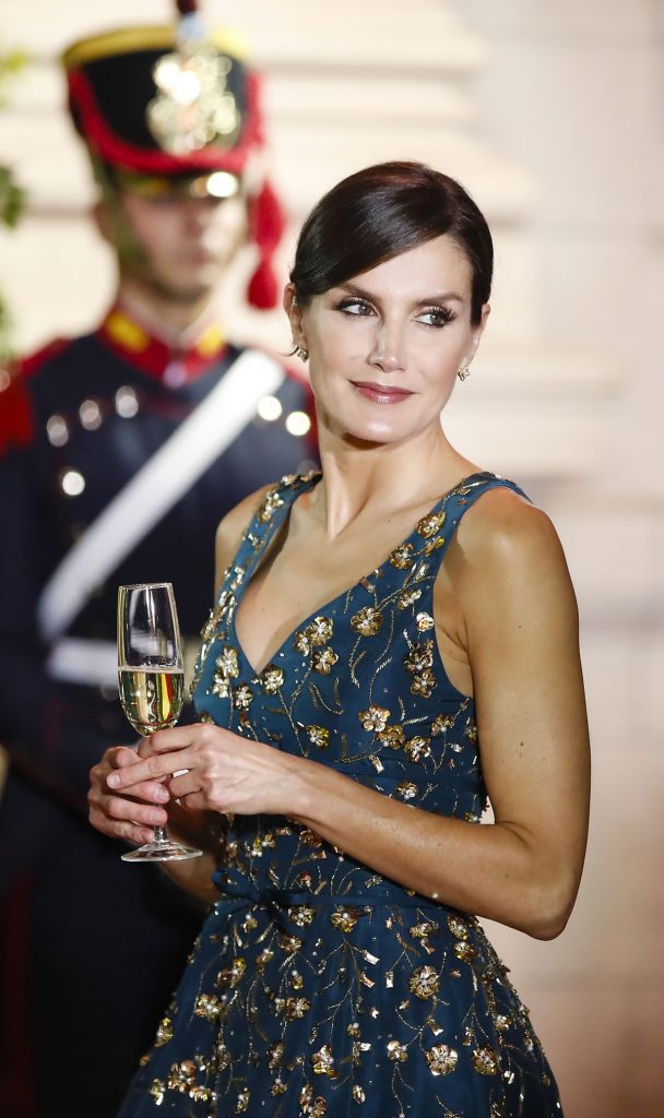 La Reina Letizia conquista la moda: de los errores de Princesa a icono como Reina