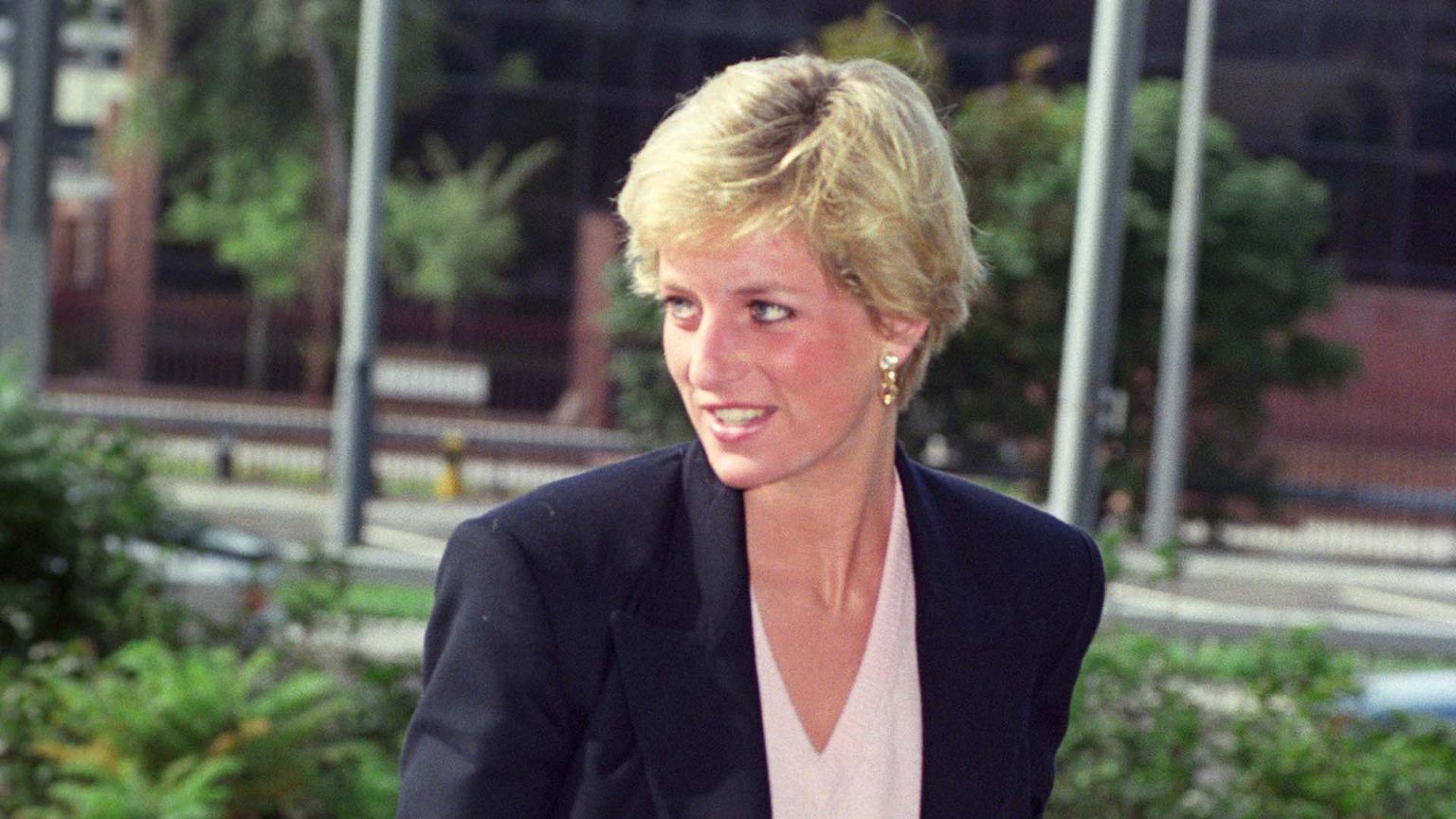 Los 8 looks de Diana que pueden inspirar a Kate Middleton como nueva Princesa de Gales