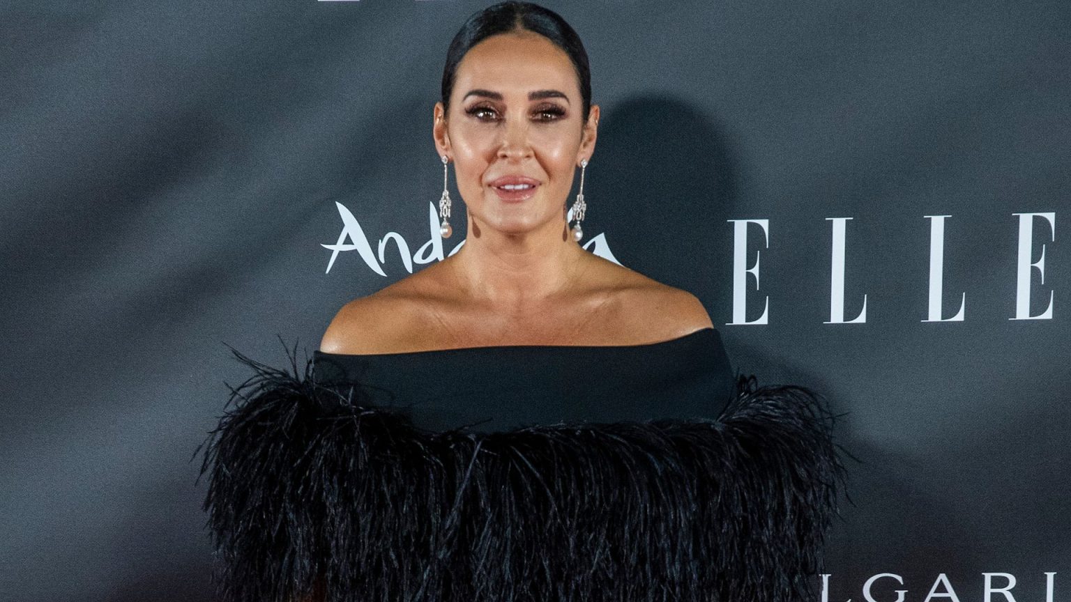 Vicky Martín Berrocal, increíble con un look inspirado en las divas de  Hollywood