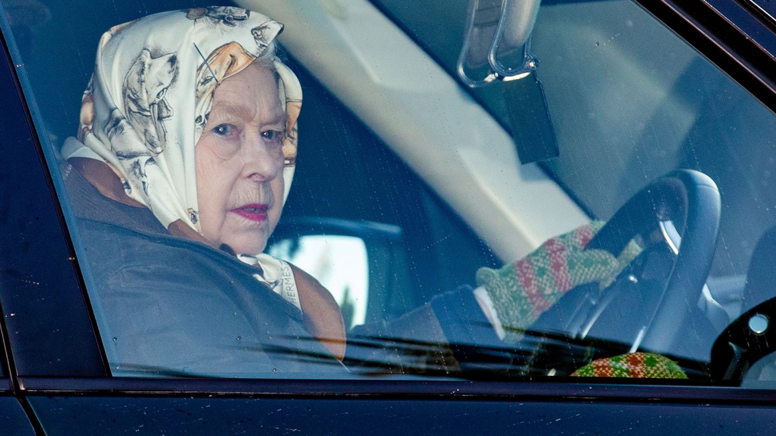 Las 6 veces que la reina Isabel II lloró en público
