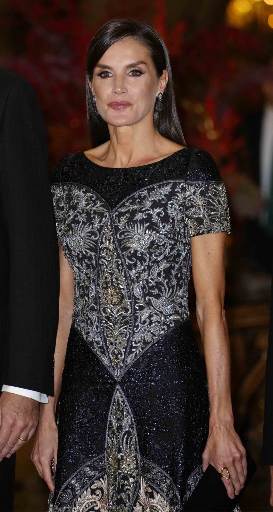 La Reina Letizia en el premio Cerecedo: el prodigioso vestido que va de gala en gala