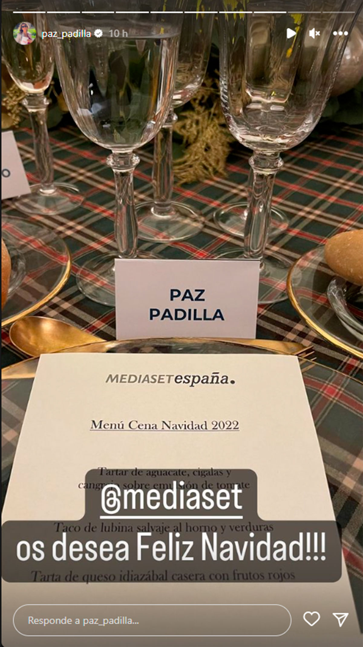 Paz Padilla no se pierde la fiesta de Mediaset y se sienta con Adela González
