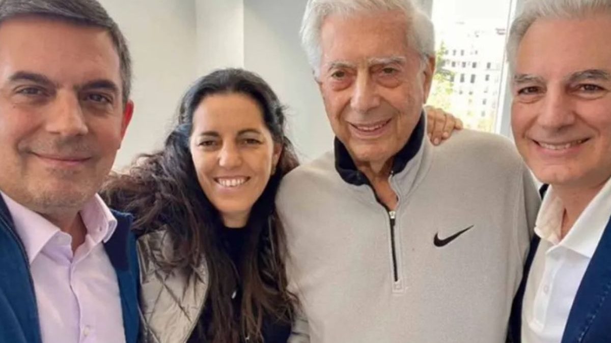 Los hijos de Mario Vargas Llosa dan un golpe en la mesa: "No hay que tener miedo a Isabel Preysler"