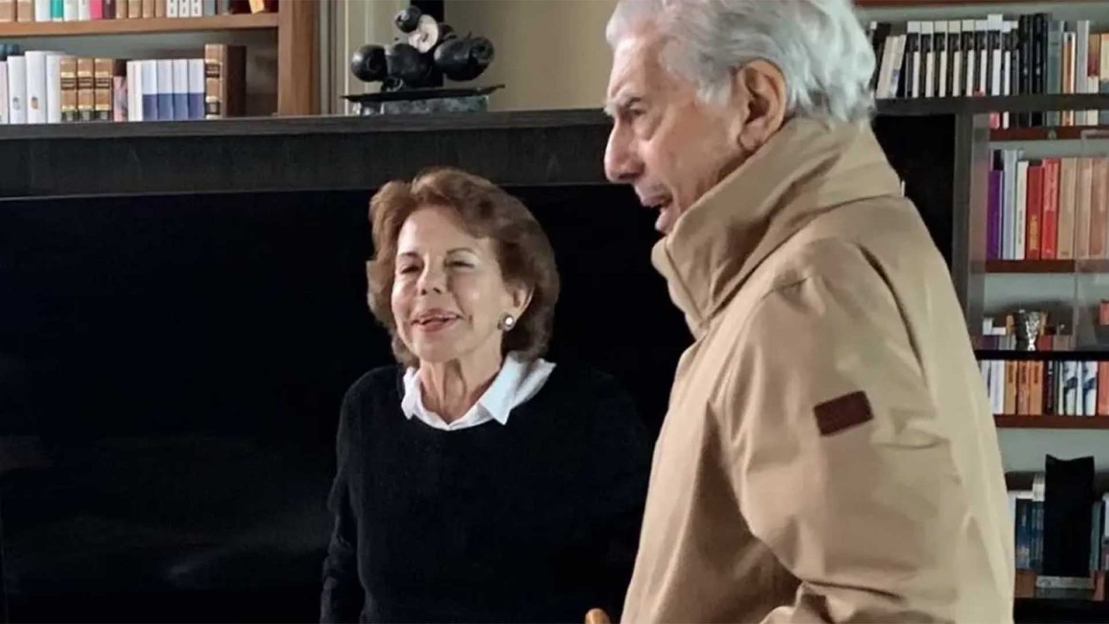 Álvaro Vargas Llosa publica nuevas fotos de sus padres juntos