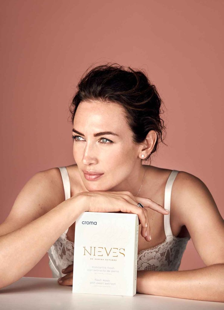 Nieves Álvarez lanza su primera mascarilla para un rostro luminoso: "Un sueño hecho realidad"