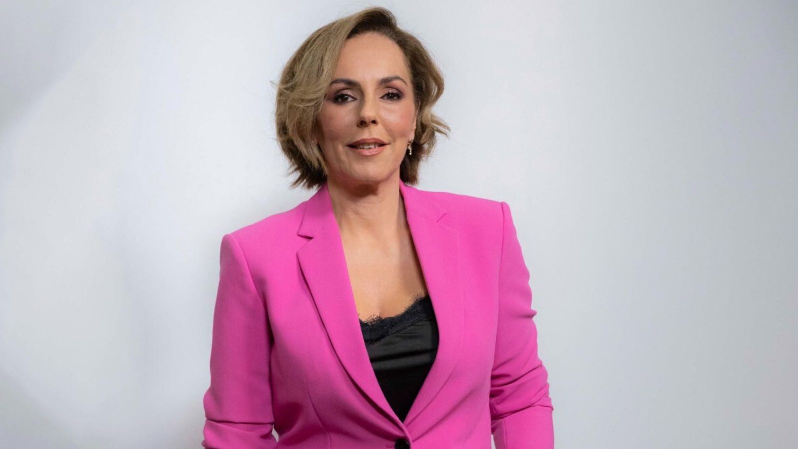 Rocío Carrasco se reinventa tras su veto de Telecinco: ahora, presentadora de un desfile de moda