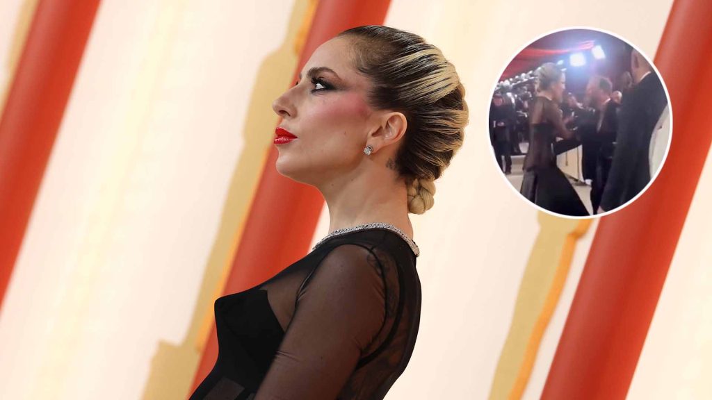 El aplaudido gesto de Lady Gaga tras el tropezón de un fotógrafo en la alfombra roja de los Oscar
