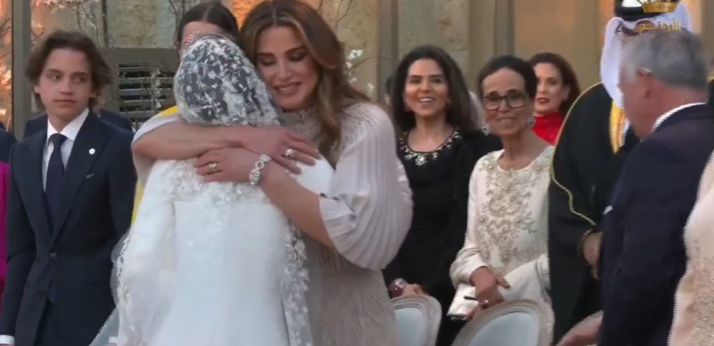 La elegante boda de Iman, hija de Rania de Jordania