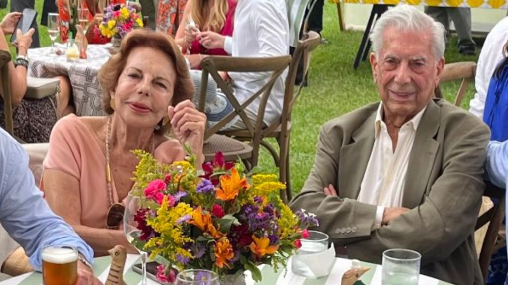 La nueva vida de Mario Vargas Llosa en Perú junto a Patricia Llosa