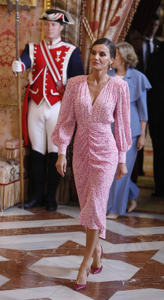 La Reina Letizia suma otro vestido de éxito esta primavera
