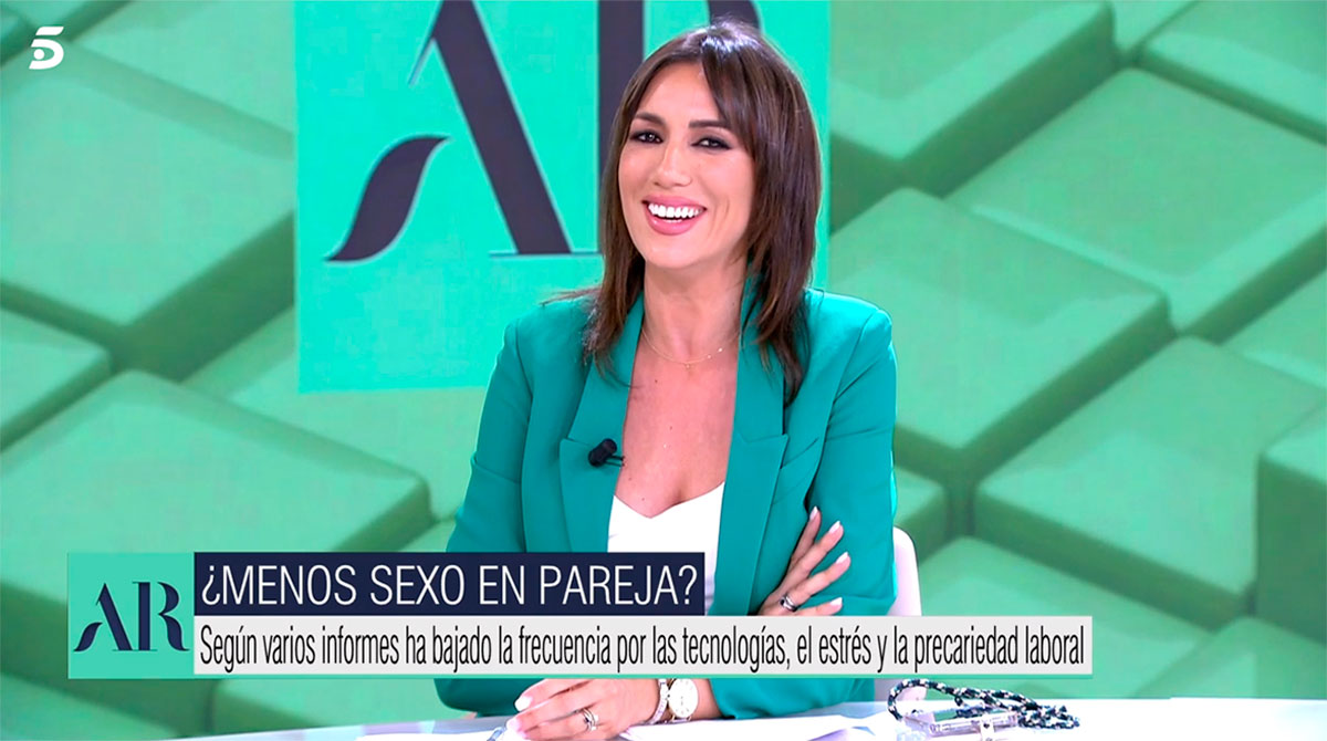Ana Rosa Quintana lanza una pullita sexual a Joaquín Prat
