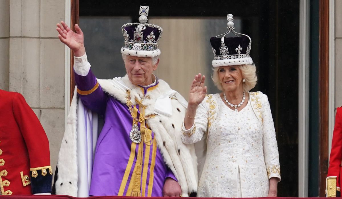 Carlos y Camilla Parker en su coronación.