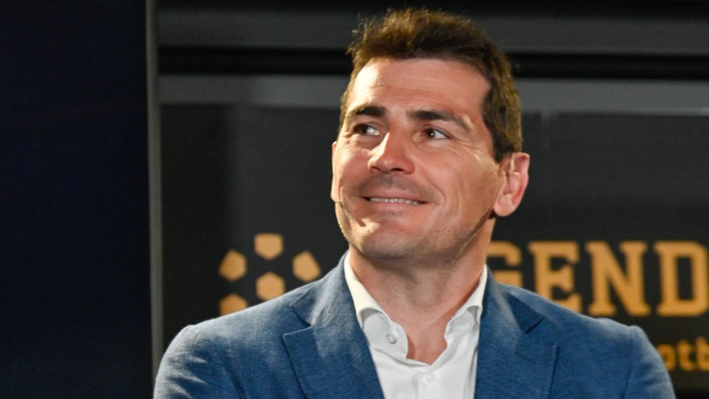 Iker Casillas, acusado de "tacaño" por ofrecer un sueldo de 18.000 euros a un experto en redes sociales